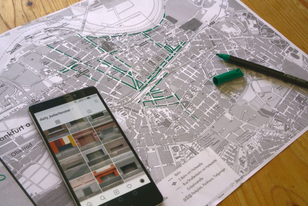 Daily-Kellerfenster-Stadtplan